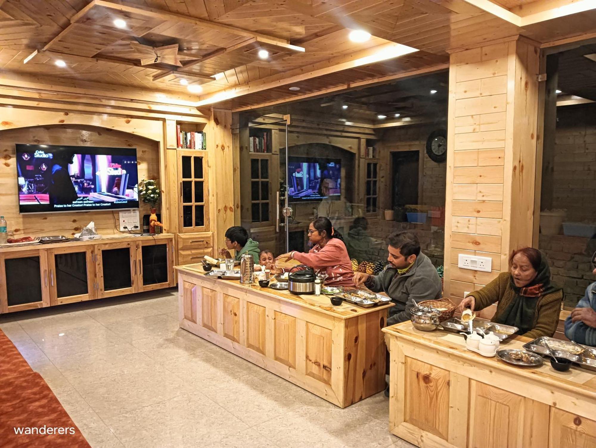 Wanderers Homestay -All Mountain Facing Rooms Kalpa Exteriér fotografie
